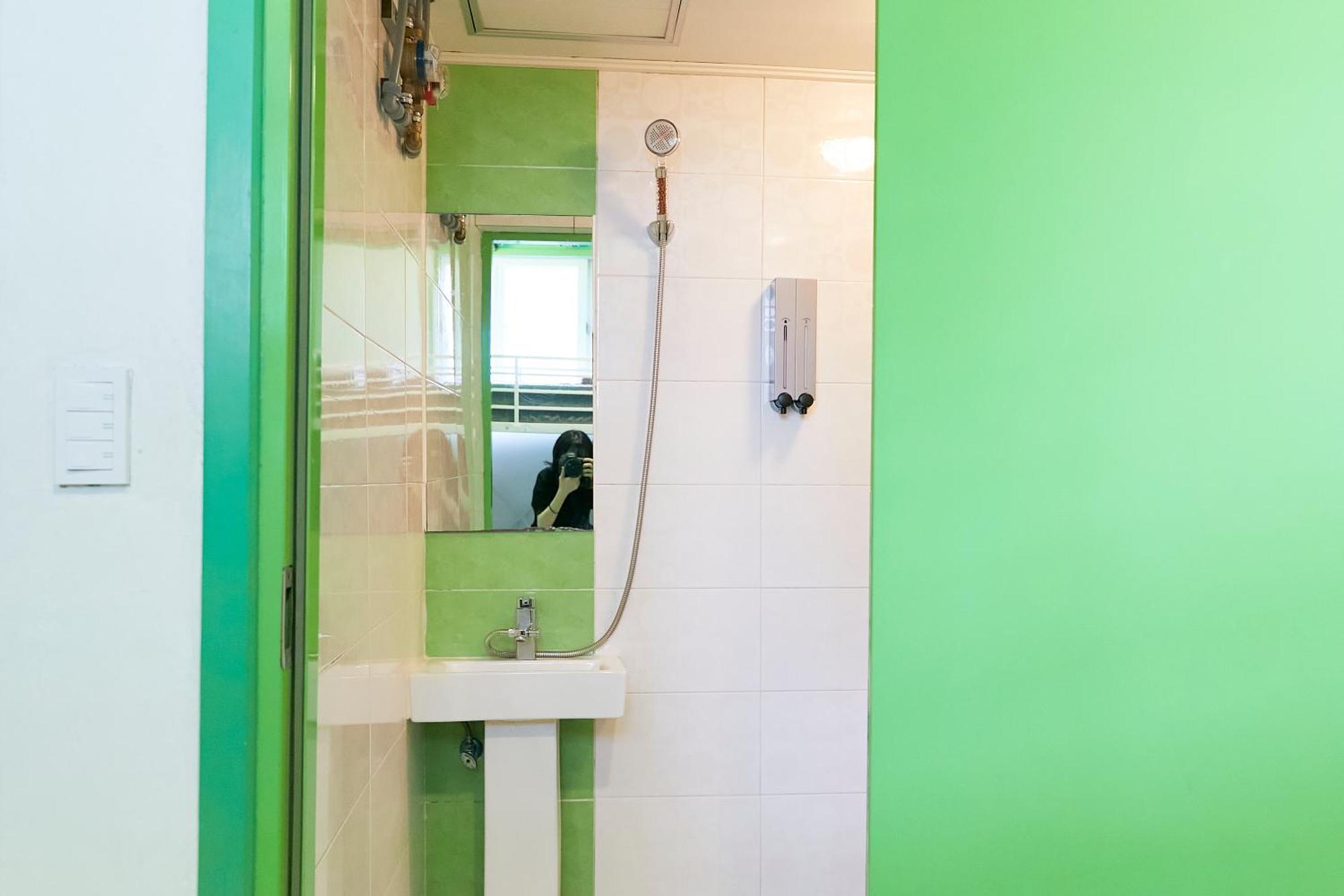 Travelers A Korea Hostel Seoul Exteriör bild