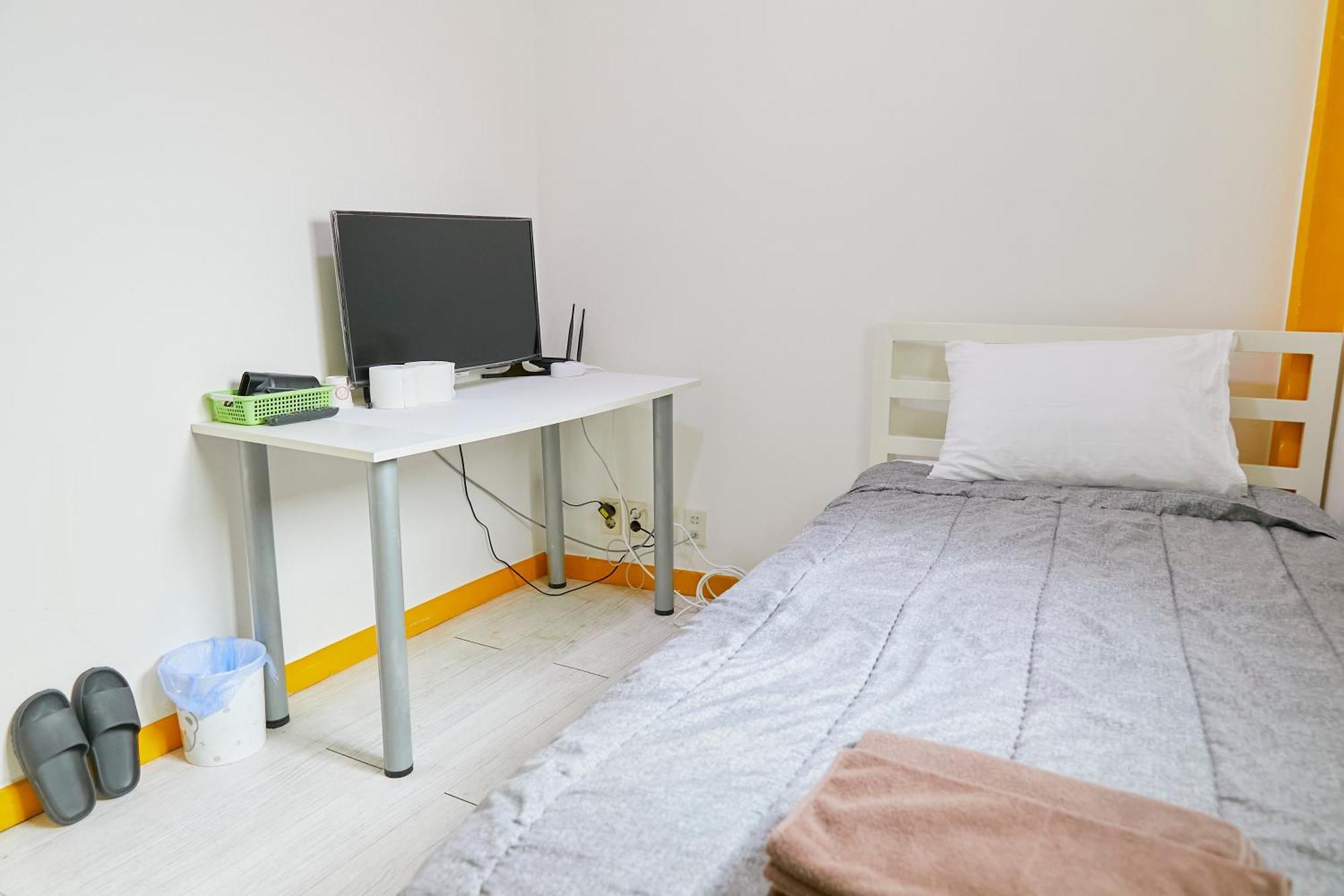 Travelers A Korea Hostel Seoul Exteriör bild