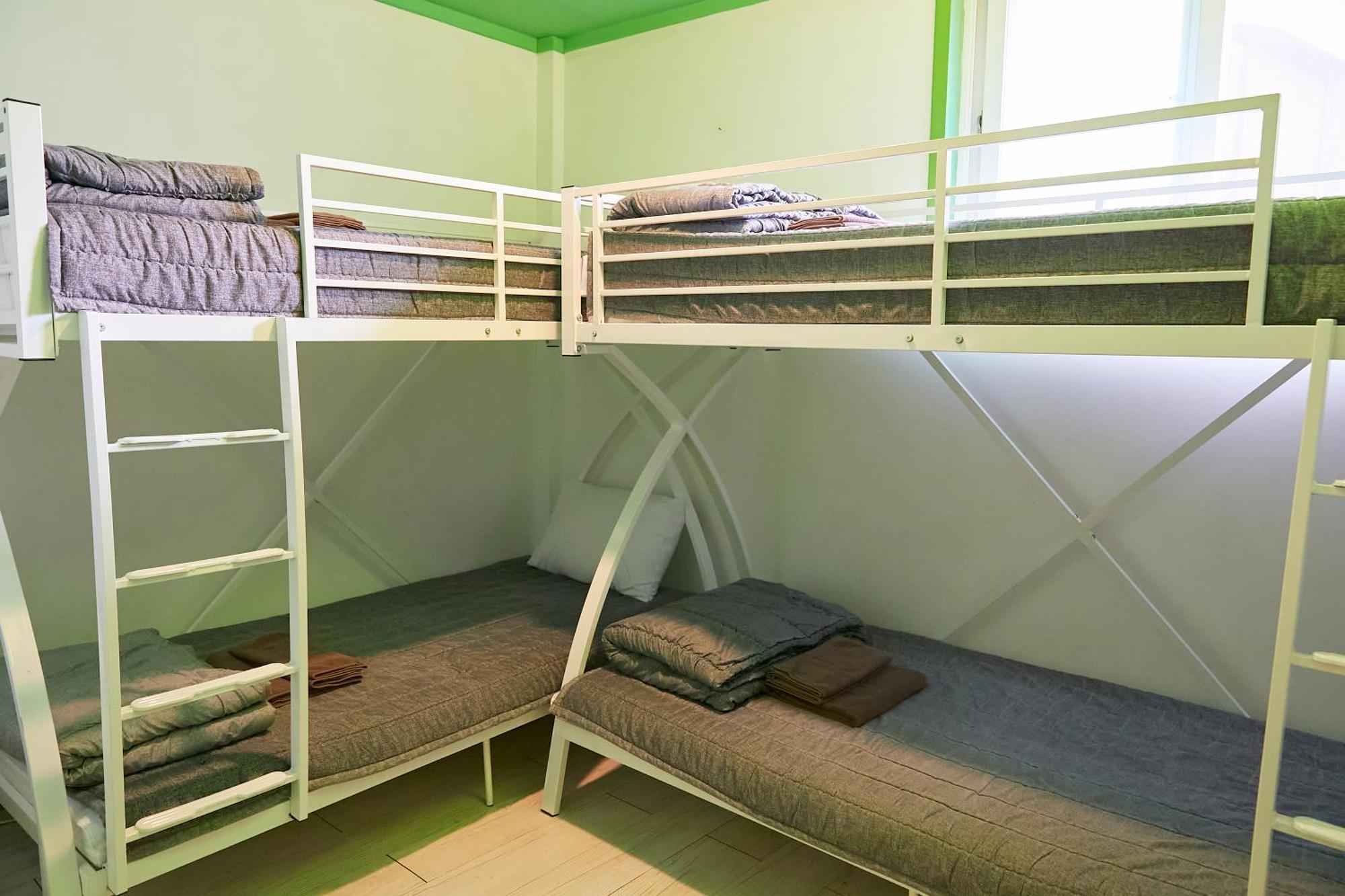 Travelers A Korea Hostel Seoul Exteriör bild