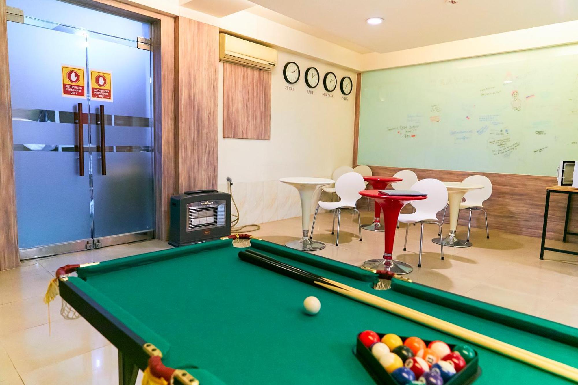 Travelers A Korea Hostel Seoul Exteriör bild